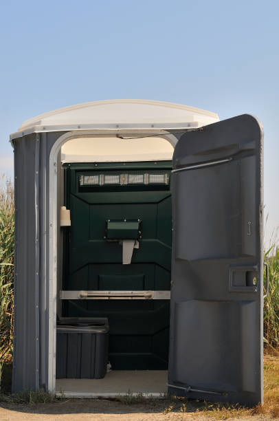 Best Best portable toilet rental  in Lathrop, MO
