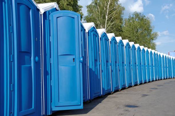Best Affordable portable toilet rental  in Lathrop, MO